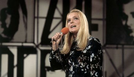 Французская исполнительница Франс Галль умерла от&nbsp;рака&nbsp;