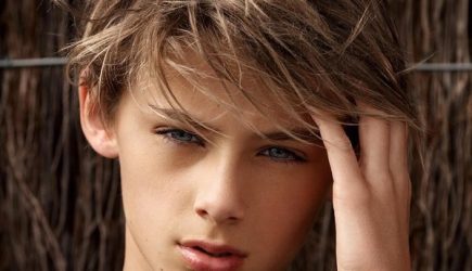 Назван самый красивый мальчик в мире &ndash; Фото