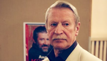 Откуда 87-летний Краско черпает энергию для обхаживания молодой жены