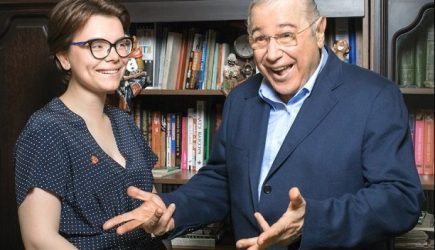 СМИ: личный ассистент Петросяна ждет от него ребенка