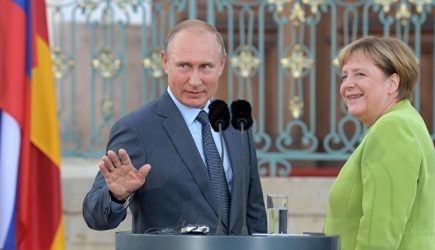 Меркель предостерегла Киев от попыток завоевать Донбасс