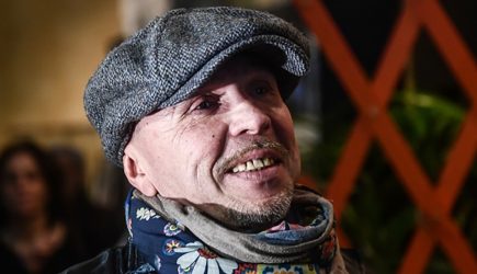 &laquo;Мы за него 300 лет воевали&raquo;: Сукачев поспорил с Макаревичем о принадлежности Крыма