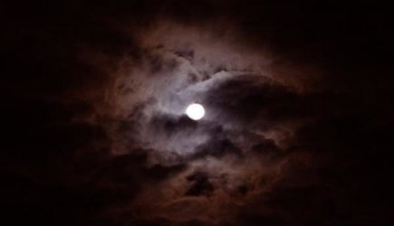 В Сети появилась прямая трансляция полного лунного затмения