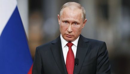 Все меняется: Путин решил изменить курс России