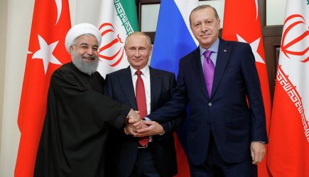 Россия, Иран и Турция приговорили доллар к смерти