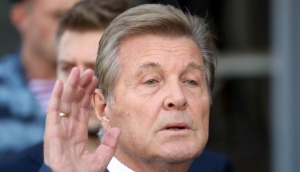 «Хотели ампутировать ногу»: Винокур раскрыл секрет у гроба Кобзона