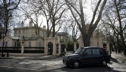 Новые жертвы холодного сезона российско-британских отношений &mdash; дебютантки бала перевод inosmi.ru