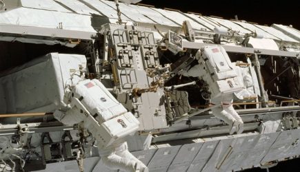 В Роскосмосе уверены: американцы тайком продырявили «Союз»