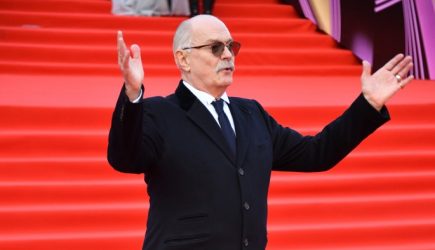 Никита Михалков перенес срочную операцию в Москве