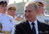 Пенсии  повышаются сразу в 2 раза: глава РФ подписал указ. Путин подписал указ о повышении пенсий.