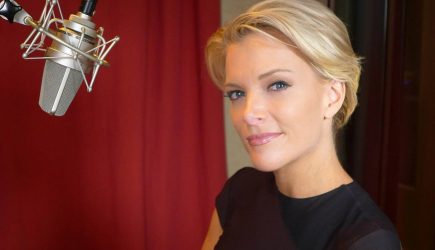 Телеведущая жестоко поплатилась за «черные лица» в эфире