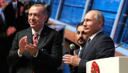 Путин и Эрдоган утерли нос теряющему власть Порошенко