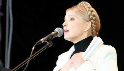 «Агент Кремля» Тимошенко врезала террористу Порошенко