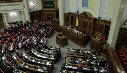 &laquo;Холуй и трус&raquo;: украинскому депутату врезали за письмо Путину