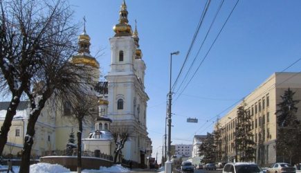 Неизвестные захватили&nbsp;Свято-Преображенский кафедральный собор УПЦ в Виннице