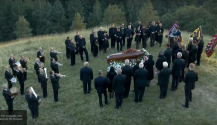 Видео: Владимир Зеленский &laquo;похоронил&raquo; Петра Порошенко