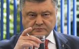 «Сушняк»: соцсети высмеяли Порошенко за 5-литровую бутылку воды