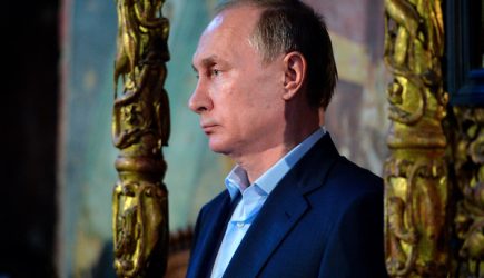 Путин потратился на главную икону для храма российской армии