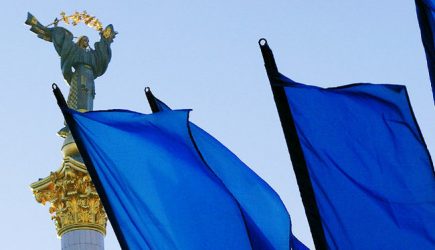 &laquo;Выбора между хорошим и&nbsp;прекрасным нет&raquo;: почему Порошенко&nbsp;&mdash; меньшее из&nbsp;зол