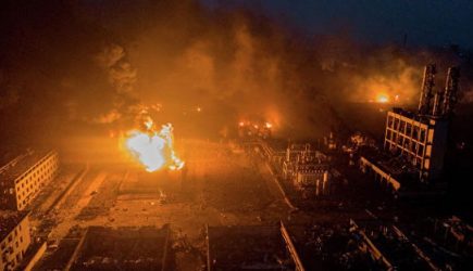 При взрыве на химзаводе в Китае погибли 44 человека
