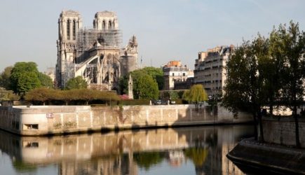 Путин впервые высказался о пожаре в соборе Нотр-Дам