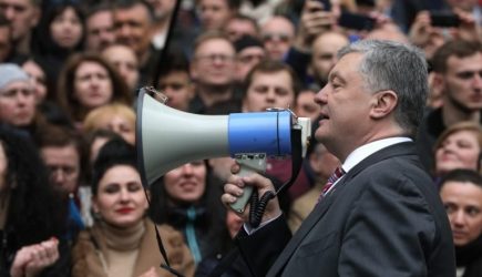 Стало известно содержание закрытых переговоров Порошенко с Меркель