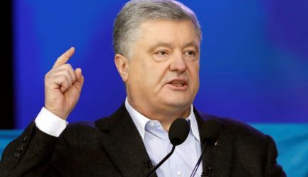 На&nbsp;Украине судья подал иск&nbsp;против Порошенко