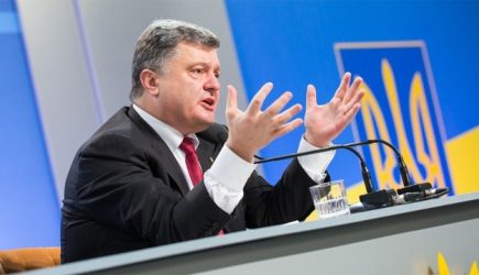 Порошенко объявил себя русскоязычным человеком