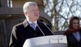 Нос Порошенко  обличил его в грязной лжи