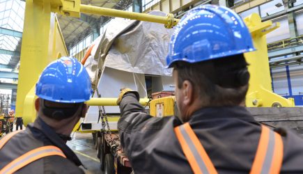 Санкции США привели к тому, что Россия обратилась к юго-восточному рынку дизелей для своих спасательных катеров — источник