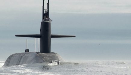 Батарея субмарины взорвалась на иранской военной верфи, есть жертвы