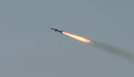 Ракеты попали в торговый центр в городе Кременчуг