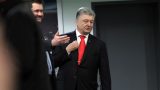 Порошенко гарантировал отмену санкций против Москвы