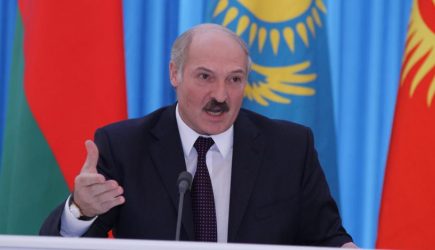 Лукашенко доигрался: РФ сделает Белоруссию нищей и без Батьки