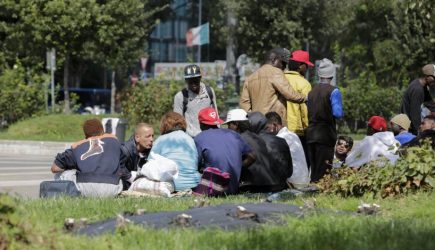 Беженцы вынудили Швейцарию поклониться России