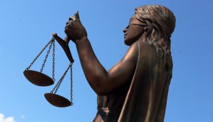 Украинский суд встал на защиту России