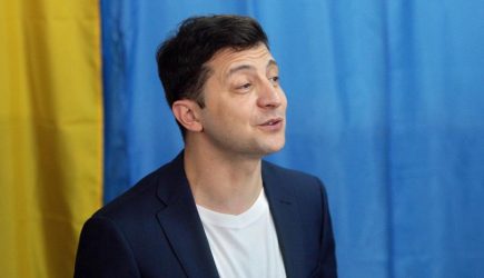 Униженный и побежденный: Зеленский растоптал самоуверенного Порошенко