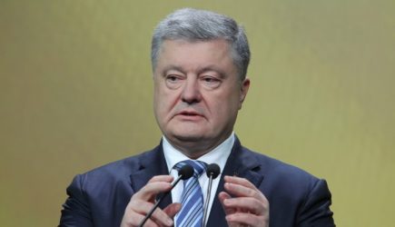 «Отыгранная карта»: пьющего Порошенко похоронят в компромате