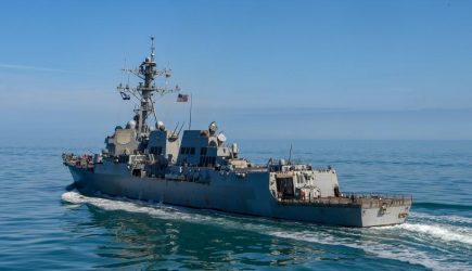 «В 14 километрах от смерти»: американский эсминец сунулся к Калининграду