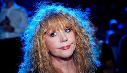 Опубликован &laquo;слишком вульгарный&raquo; клип Пугачевой