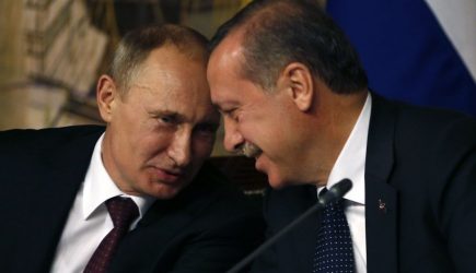 Путин не соврал: НАТО не отделалось помидорами