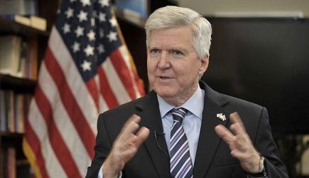 В Москве жестко отчитали посла США в Сербии за незнание истории