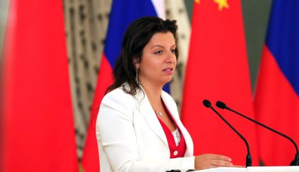 Симоньян тонкой иронией &laquo;уложила на лопатки&raquo; главу МИДа Британии