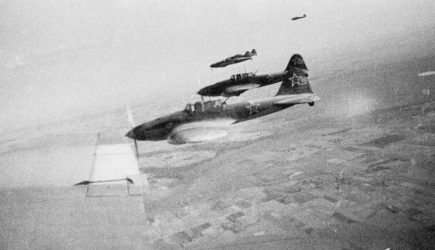 Признают только грубую силу: Минобороны рассекретило архивы