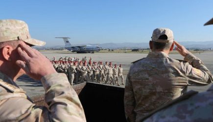 36 снарядов: российскую авиабазу в Сирии атаковали