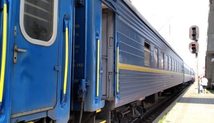 Отказ прекращать железнодорожное сообщение с Россией привел Киев в «западню» Запада