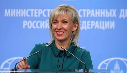 Захарова в Сочи объяснила американскому охраннику, что такое демократия