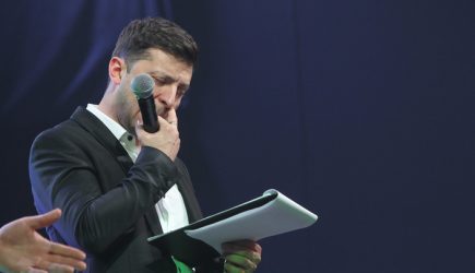 «Президент — клоун! Я точно смотреть буду!»: Зеленскому ответили на «народное» приглашение на инаугурацию