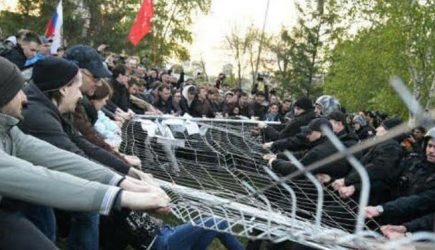 Народ бесит власть, все вопросы решающая силой: об усилении протестов