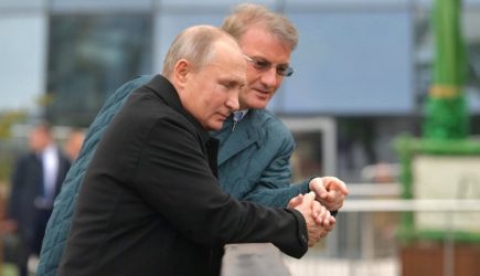 Греф рассказал о чистке власти от олигархов при Путине